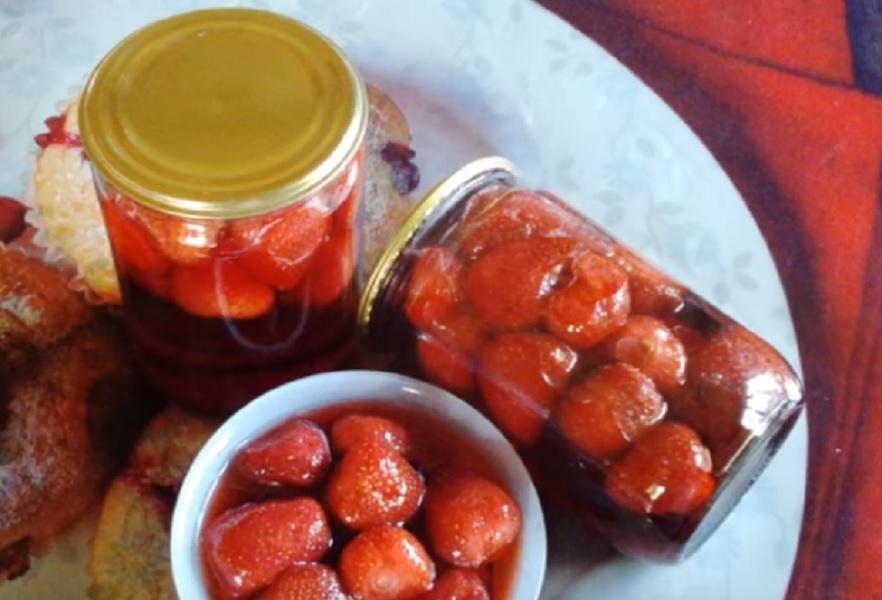 Клубничное варенье без варки ягод: рецепт с фото